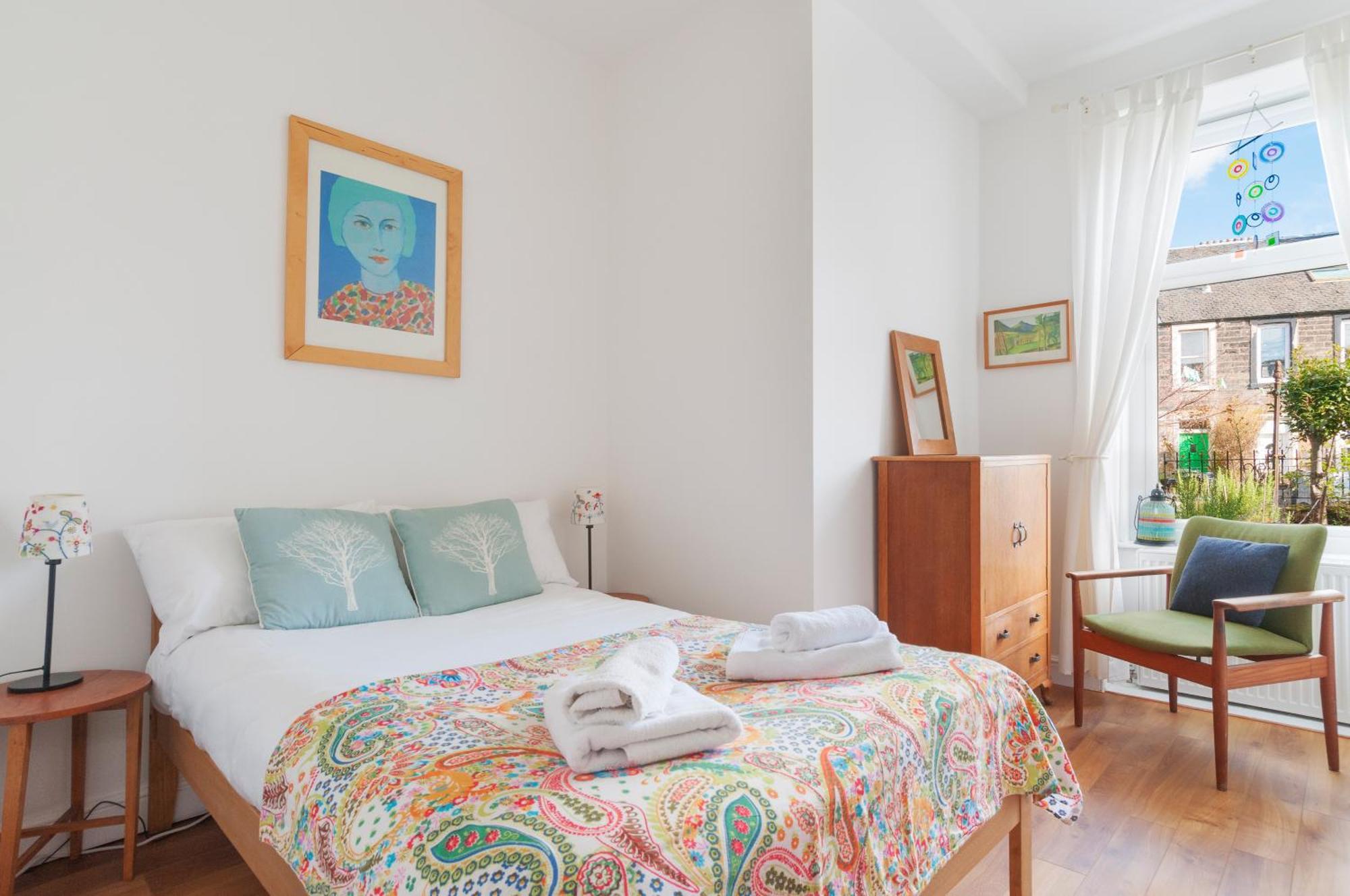 Cozy With Character Vibrant Cottage Style Flat At Leith Links Park EDI Eksteriør billede